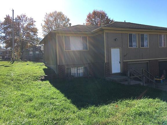 3rd image of 7219 Gilmore Ave