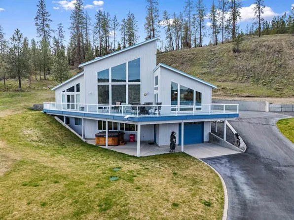 16540 & 16548 Whitelaw Rd E, Wilbur, WA 99185