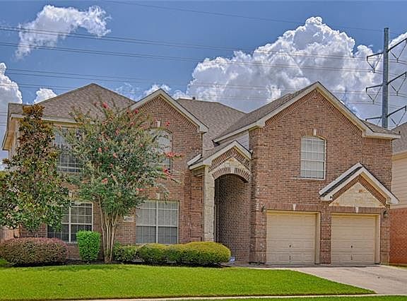 2nd image of 4703 Enchanted Bay Blvd