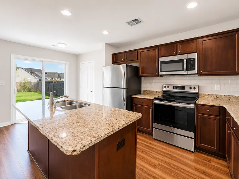 2316 Trakand Dr — Photo 2