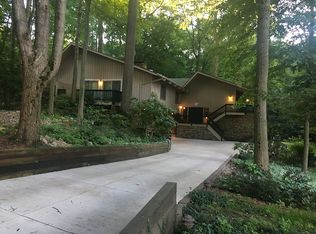 940 Rocky Ridge Rd, Akron, OH 44313