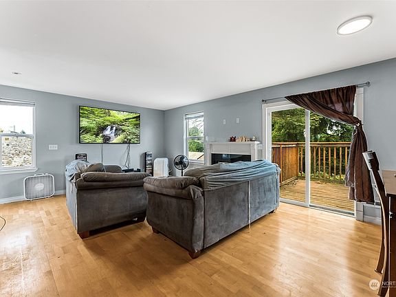 3rd image of 1514 S 48th Street