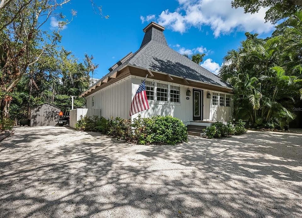 560 Broadway St, Longboat Key, FL 34228 MLS A4584921 Zillow