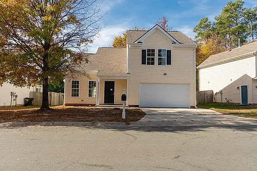 1002 Mallory Ln Photo 1