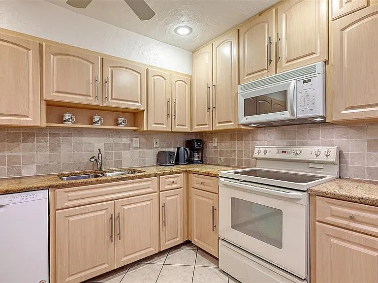 1633 Boathouse Cir #HA132 — Photo 19