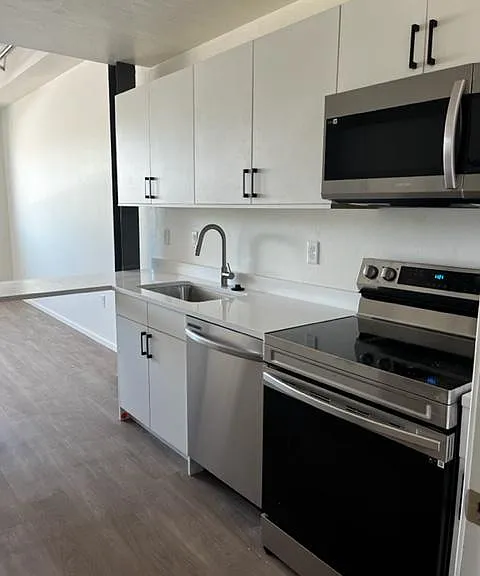 181 S Tucson Blvd #205 — Photo 2