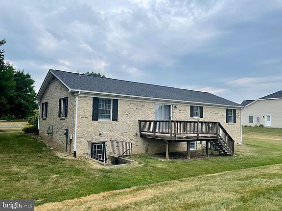 5th image of 300 Craig Dr