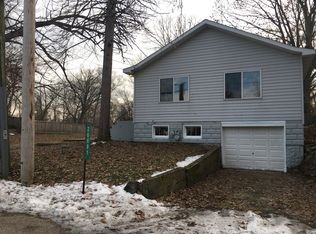 26681 W Maple St, Antioch, IL 60002