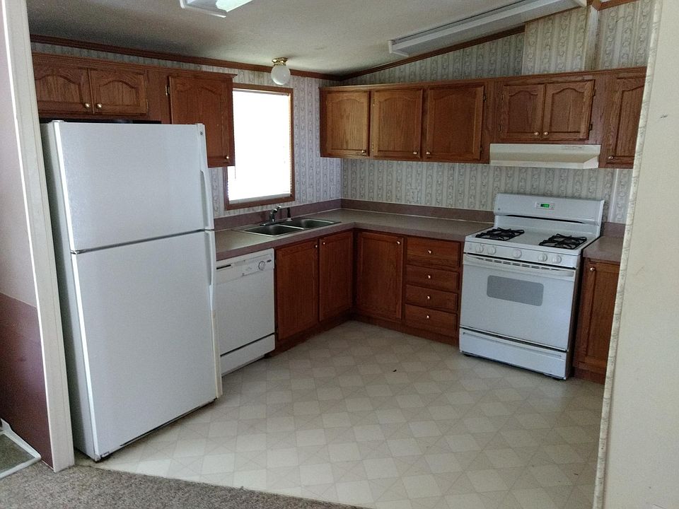 2nd image of 538 Continental Cir