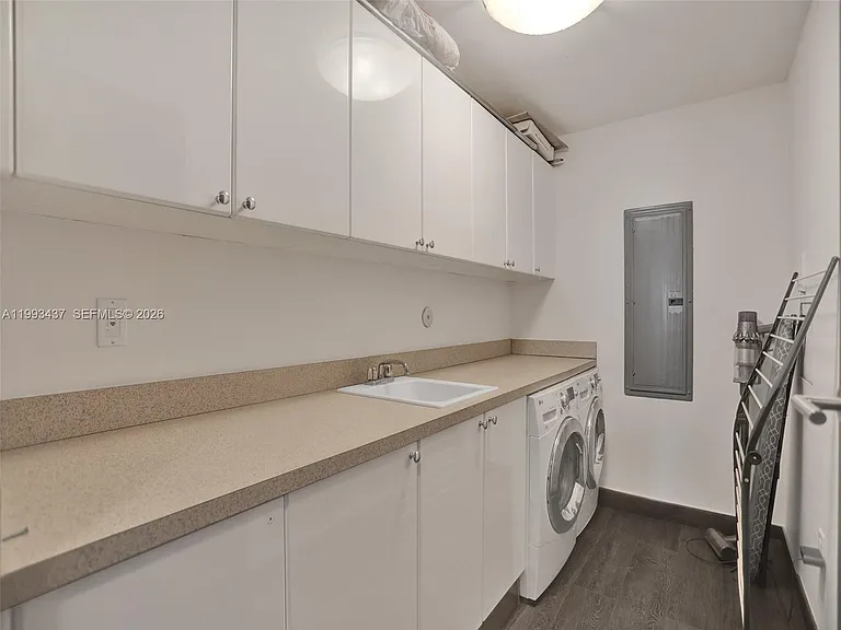 17875 Collins Ave #3005 — Photo 32