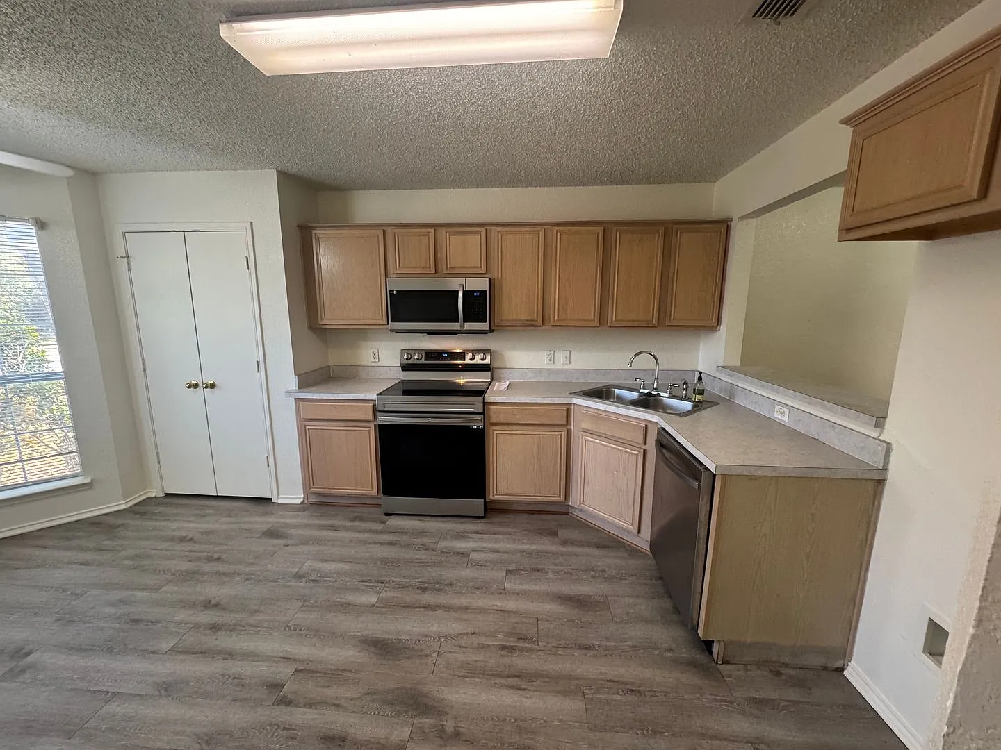 Nice Single Story home in Saginaw — Photo 3