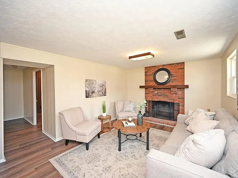 8608 Linderwood Ln — Photo 7