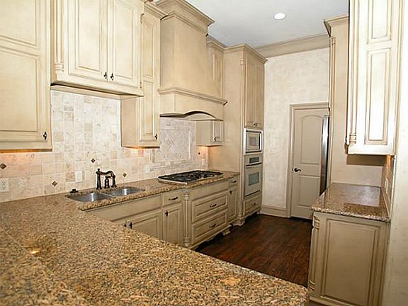 5th image of 96 Casa Ln