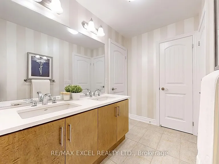 215 Coons Rd — Photo 39