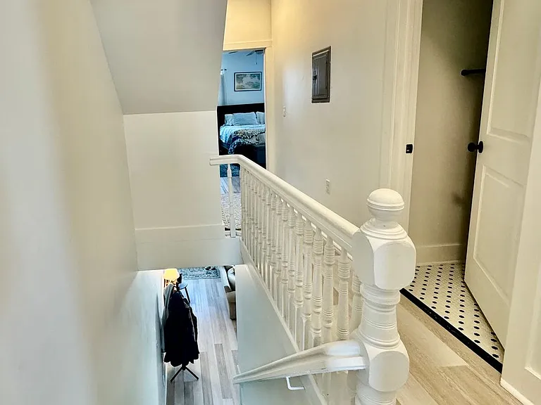 227 Ella St — Photo 14