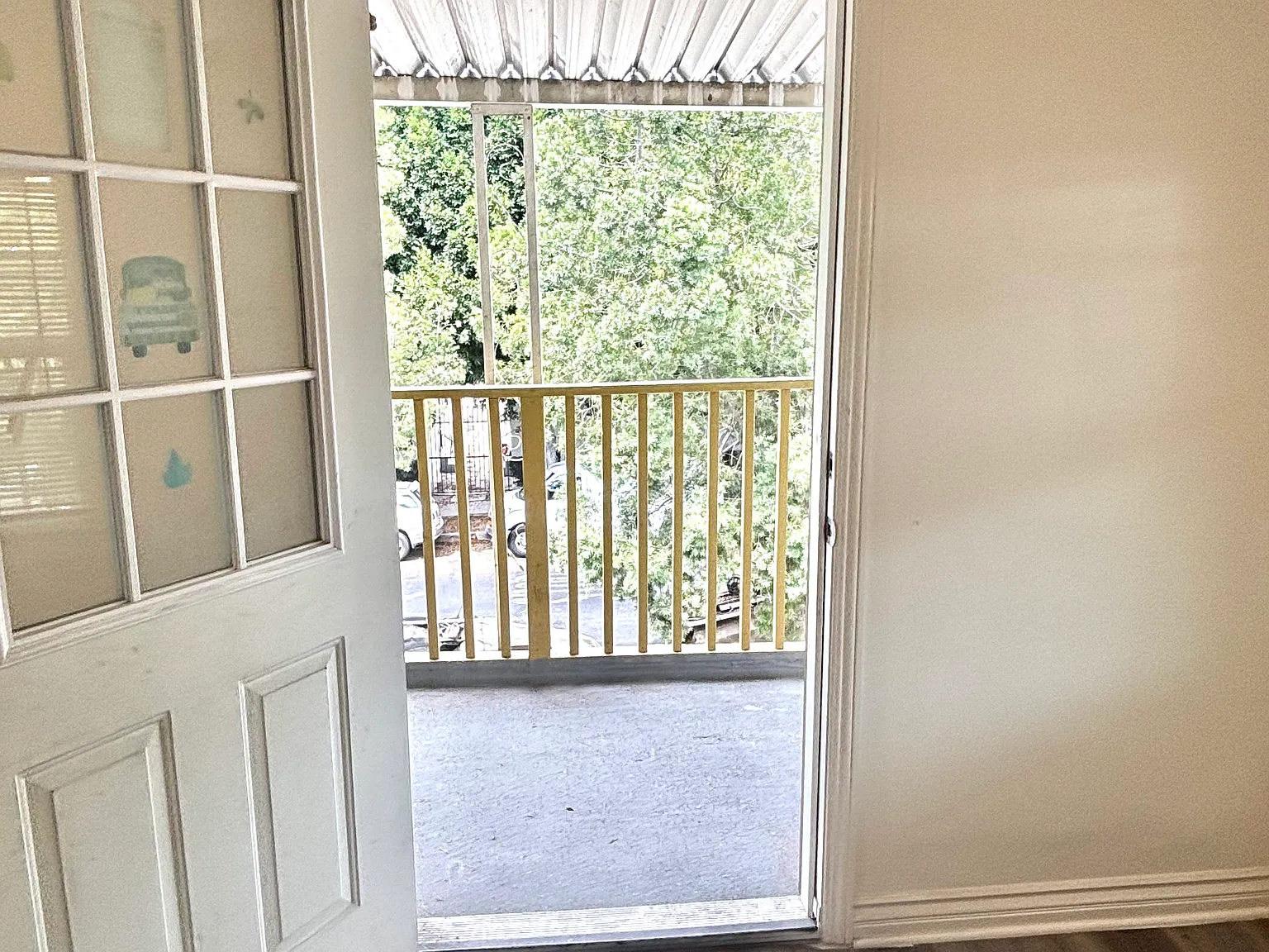 1 bed, 200 sqft, $1,100 — Photo 4