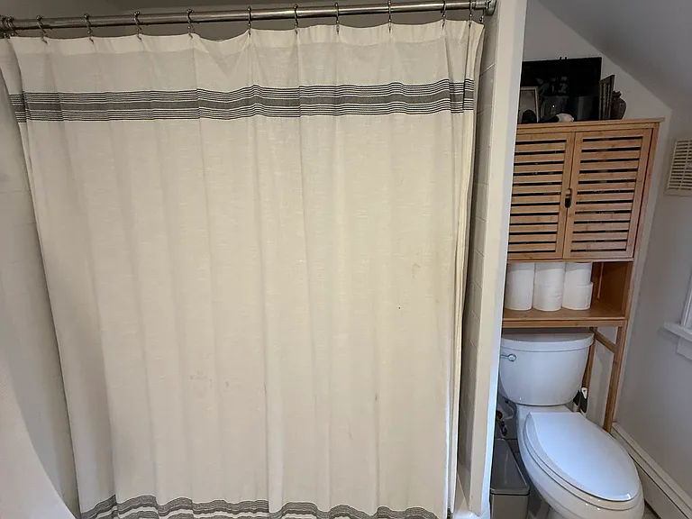 42 Lakeview Ave — Photo 8