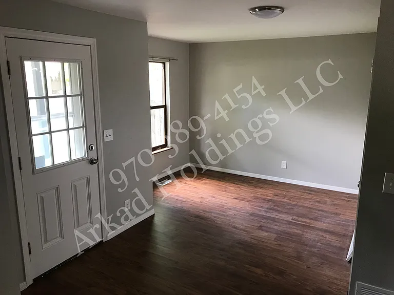 524 Rudd Ave — Photo 3