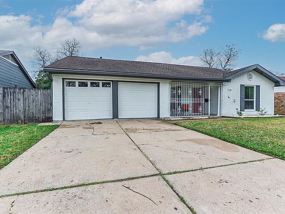 3rd image of 9718 Kempwood Dr