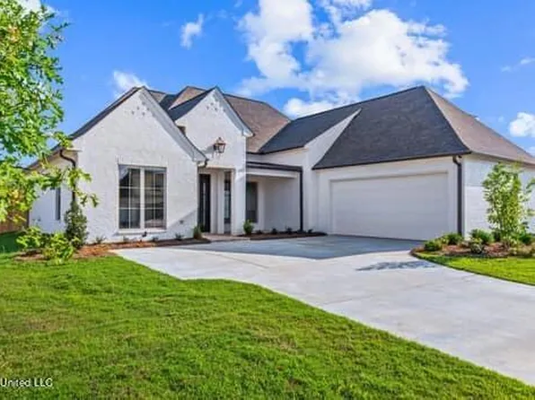 349 River Forest Ln, Brandon, MS 39047