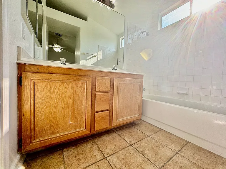 4544 Crimson Leaf Dr — Photo 14