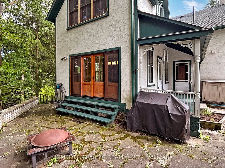 104 John St — Photo 44