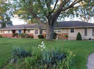 29390 Bermuda Ln, Southfield, MI 48076