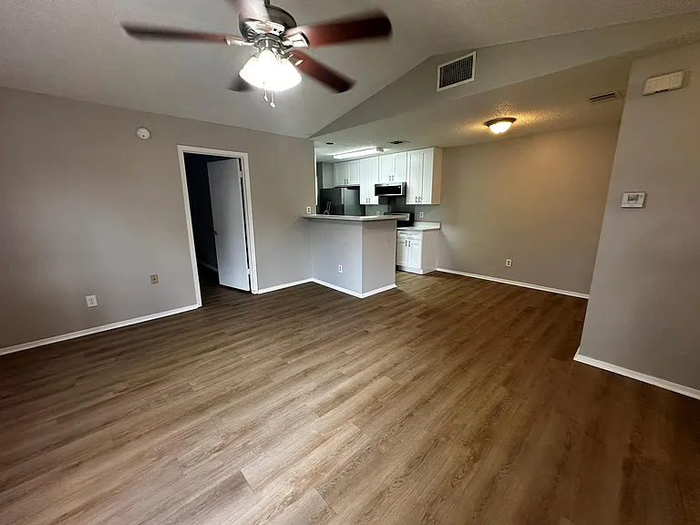 7900 W Gate Blvd #B — Photo 4