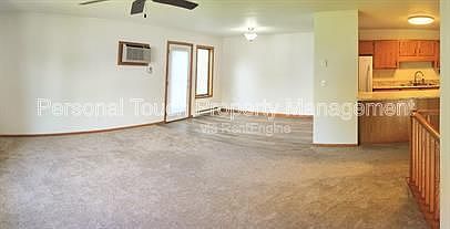 4th image of 19 Prairiewood Xing S