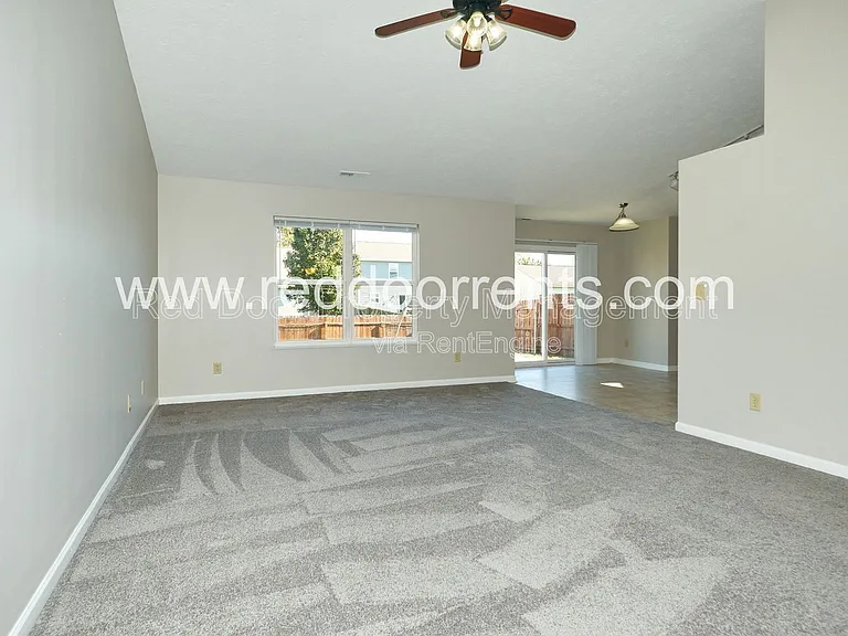 1180 Dark Star Ct — Photo 5