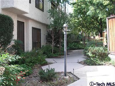 3rd image of 3200 Fairesta St APT 10