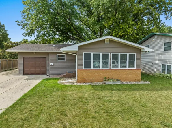 2001 W Central Ave, Minot, ND 58701