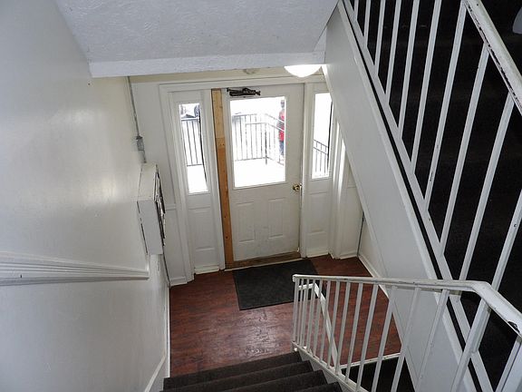 4th image of 110 Hanly Ln APT 5