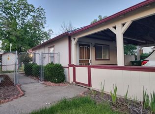 2627 Albert Rd #B, Anderson, CA 96007