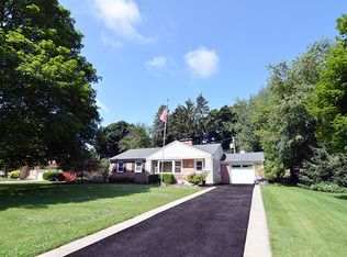 510 Wing Park Blvd, Elgin, IL 60123