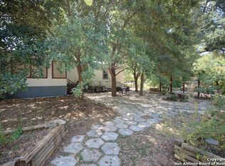 104 Forest Glen Ln, New Braunfels, TX 78130