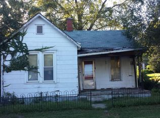 802 S 19th St, Saint Joseph, MO 64507