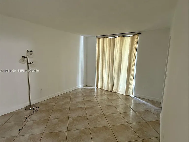 1801 S Treasure Dr #212A — Photo 4