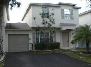 6003 Red Plum Ct, Tamarac, FL 33321