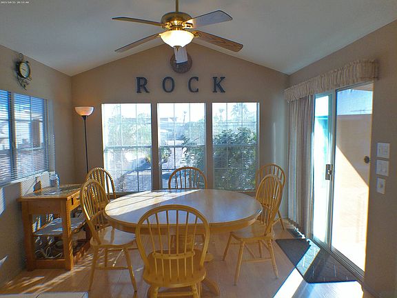 4th image of 4700 E Main St #940