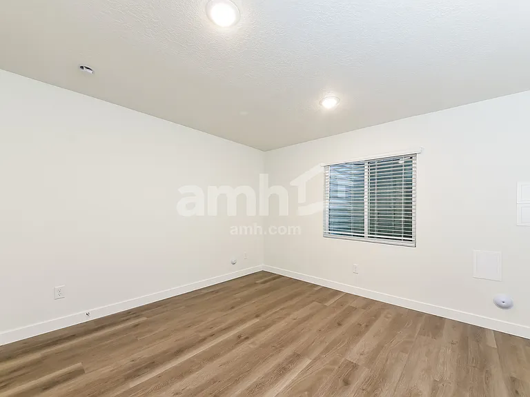 8939 S Franklin John Rd — Photo 14