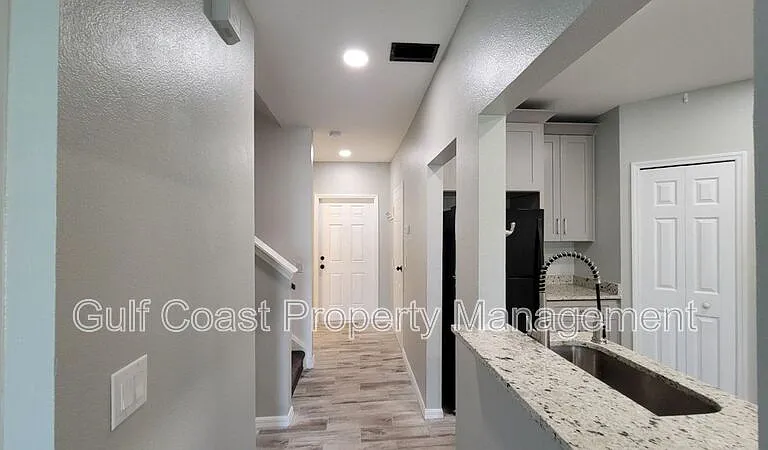 14868 Skip Jack Loop — Photo 2