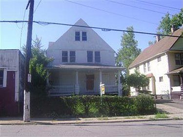 1st image of 10726 Woodland Ave