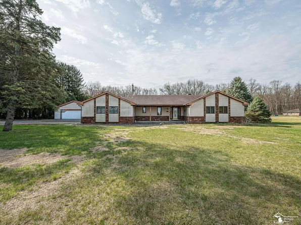 20599 Ida Center Rd, Petersburg, MI 49270