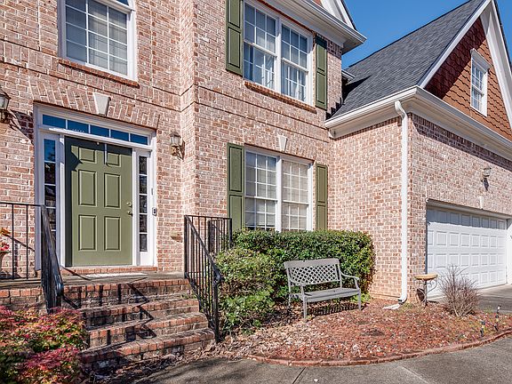 4th image of 2345 Turtle Creek Way