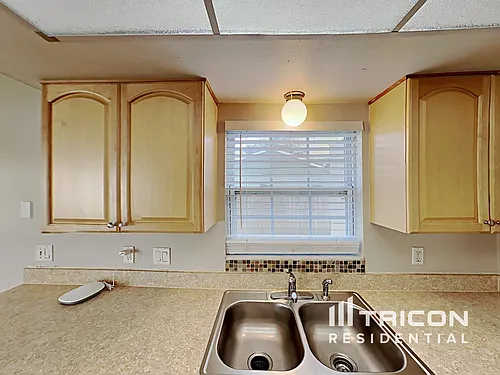 3106 King Phillip Way Photo 1