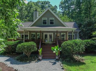 1300 Alexander Dr, Bracey, VA 23919