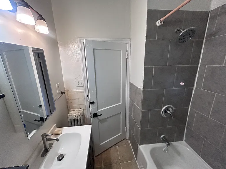 13 Winfield Ave #1 — Photo 16