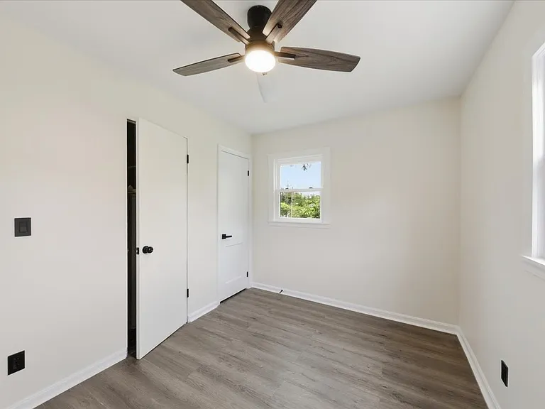 6128 Red Bank Rd — Photo 10