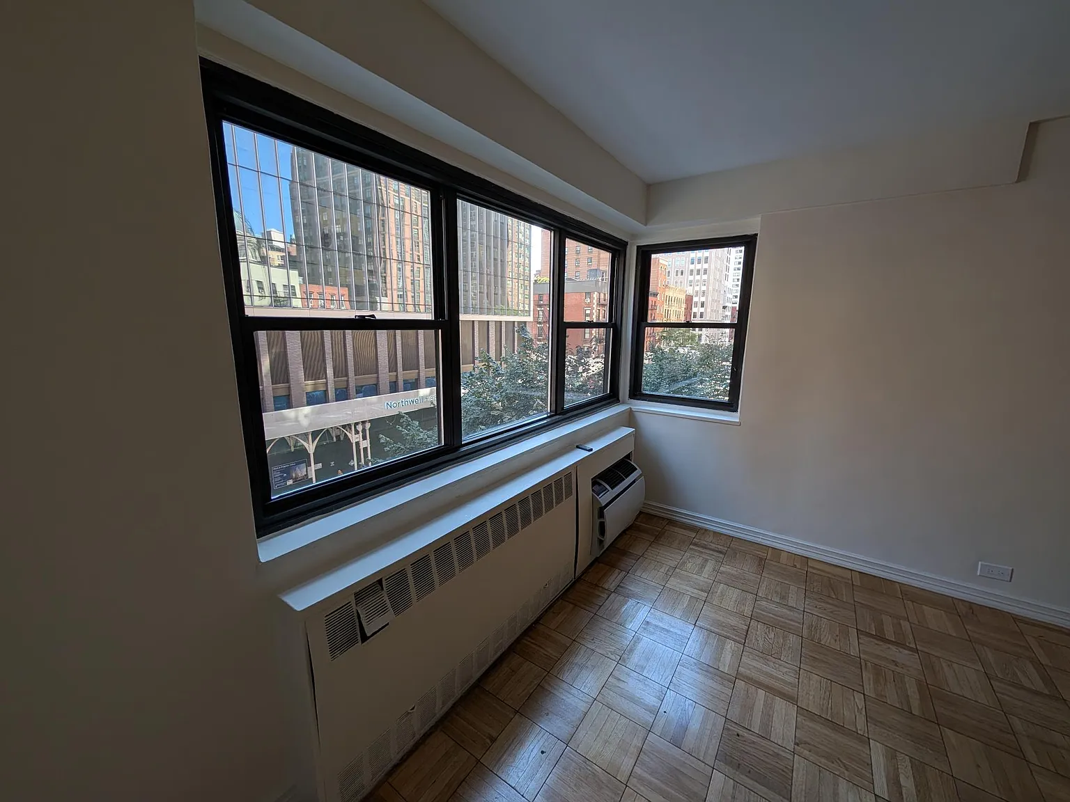 176 East 77th Street — Photo 1